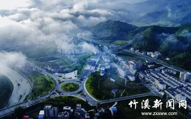 竹溪今日热点新闻一网打尽，最新消息抢先看