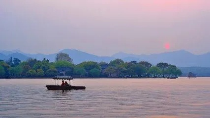 杭州四日三夜深度游攻略，揭秘天堂魅力，畅游不枉此行！