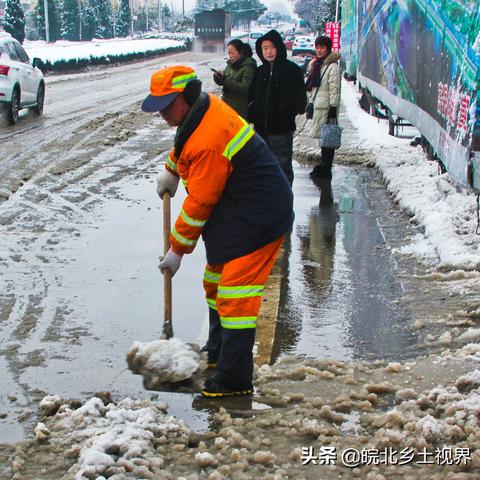 今日大雪美景瞬间，最新小视频捕捉雪天精彩瞬间