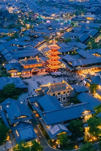 拈花湾夜生活指南，探索魅力夜晚出行攻略