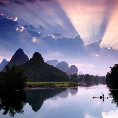 广西头条深度揭秘，时代变迁与地域发展的聚焦报道