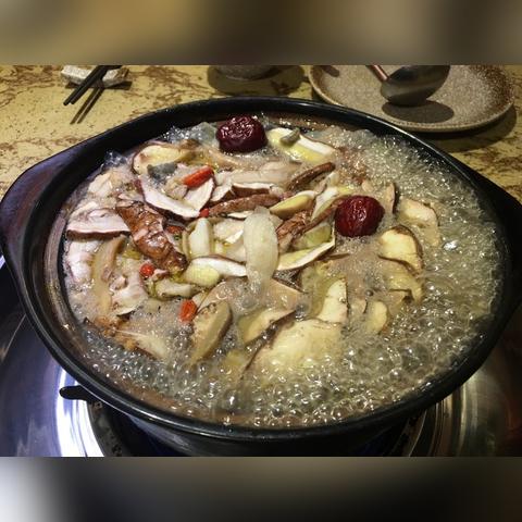 解锁丽江美食独特魅力，丽江炒菜排名前十榜单！