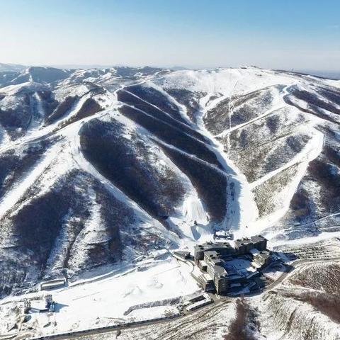 滑雪励志语录，正能量照亮人生雪道之旅