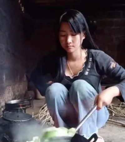 揭秘下乡妹背后的故事，百度背后的故事引人关注