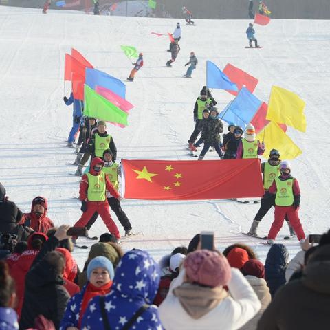 新疆旅游攻略大揭秘，最新指南助你畅游无忧！