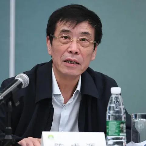 卡塔尔最新入境攻略视频，解决入境难题，轻松畅游卡塔尔！