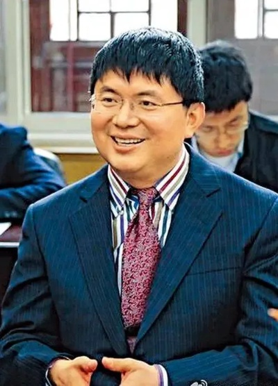 揭秘头条新闻人物门建华背后的故事，一探究竟！