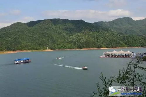 独家揭秘，多格湖绝美旅游攻略——湖光山色间的畅游之旅