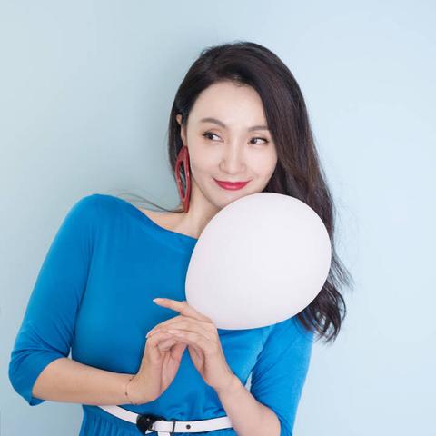 揭秘李嘉欣热门视频，博客站长带你探索明星风采