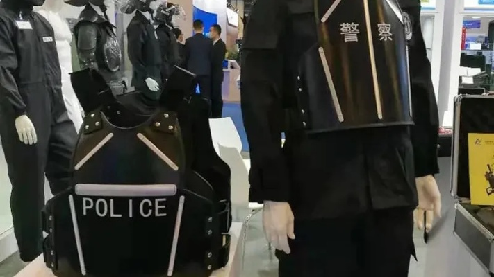 揭秘警察装备大揭秘，最新科技装备展示，官网可百度查看