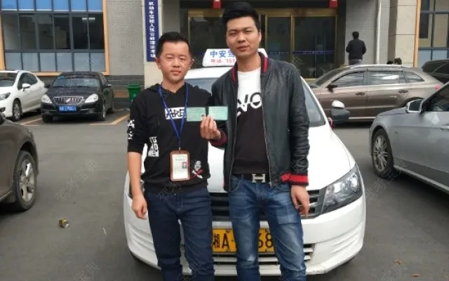 驾校教练王斌，揭秘其最新简介与故事