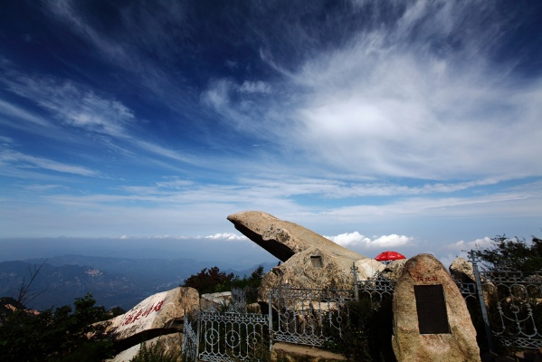 泰安台湾之旅，探秘美景，体验风情攻略