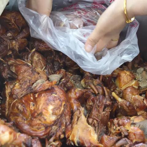 探寻邯郸熏鸡品牌前十强，传统美食的魅力不容错过