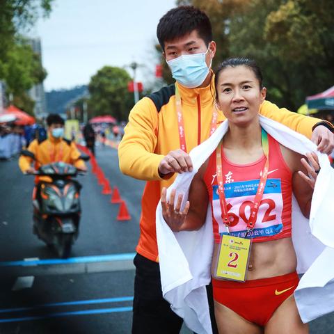 全国竞走前十名揭晓，毅力与速度的巅峰对决！